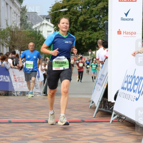 31.08.2025 - 21. Blankeneser Heldenlauf Strokosch-Dieckow http://msf.ph/oto/8651897 31.08.2025 11:12:05 Ziel 3405, 3102, 3006, 3408 meine-sportfotos.de