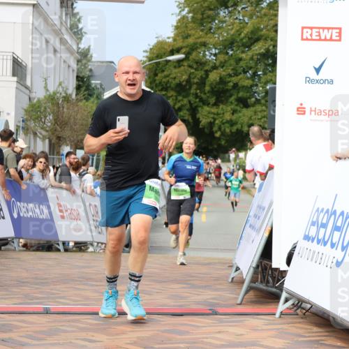 31.08.2025 - 21. Blankeneser Heldenlauf Strokosch-Dieckow http://msf.ph/oto/8651910 31.08.2025 11:12:03 Ziel 3405, 3102, 3250, 3288, 3006, 3408 meine-sportfotos.de