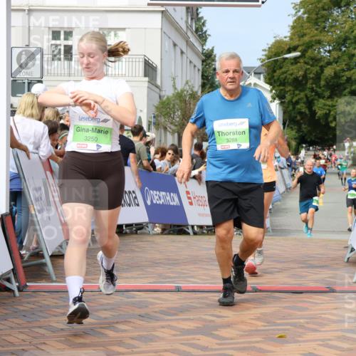 31.08.2025 - 21. Blankeneser Heldenlauf Strokosch-Dieckow http://msf.ph/oto/8651926 31.08.2025 11:11:57 Ziel 3166, 3102, 3250, 3288 meine-sportfotos.de