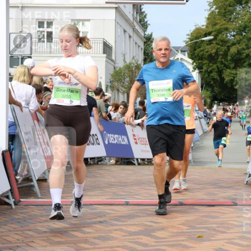 31.08.2025 - 21. Blankeneser Heldenlauf Strokosch-Dieckow http://msf.ph/oto/8651928 31.08.2025 11:11:57 Ziel 3166, 3102, 3250, 3288 meine-sportfotos.de