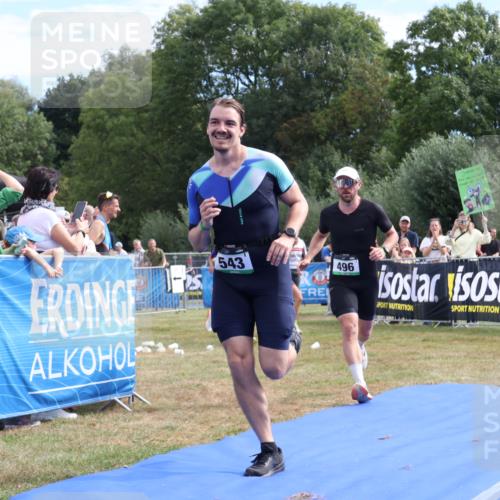 31.08.2025 - Elbe Triathlon Hamburg Strokosch-Dieckow http://msf.ph/oto/8651936 31.08.2025 11:00:32 Ziel 490, 496, 543 meine-sportfotos.de