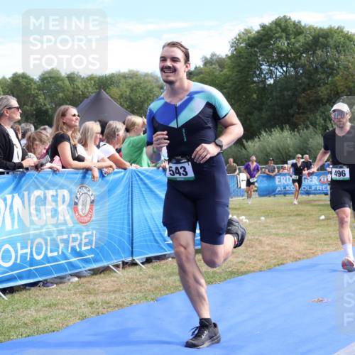 31.08.2025 - Elbe Triathlon Hamburg Strokosch-Dieckow http://msf.ph/oto/8651939 31.08.2025 11:00:32 Ziel 490, 496, 543 meine-sportfotos.de