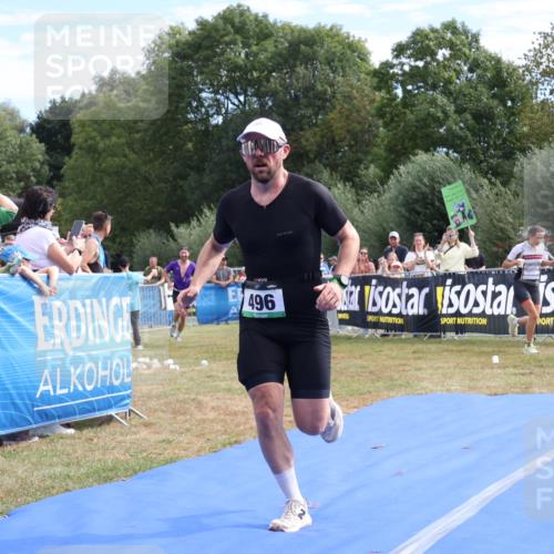 31.08.2025 - Elbe Triathlon Hamburg Strokosch-Dieckow http://msf.ph/oto/8651940 31.08.2025 11:00:33 Ziel 490, 496, 543 meine-sportfotos.de