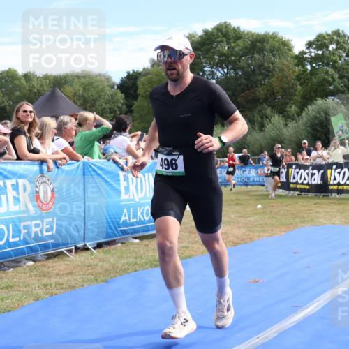 31.08.2025 - Elbe Triathlon Hamburg Strokosch-Dieckow http://msf.ph/oto/8651942 31.08.2025 11:00:34 Ziel 490, 496, 543 meine-sportfotos.de