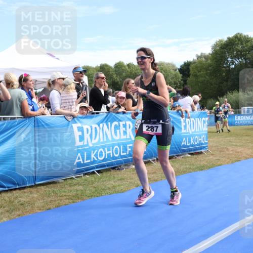 31.08.2025 - Elbe Triathlon Hamburg Strokosch-Dieckow http://msf.ph/oto/8651970 31.08.2025 11:01:44 Ziel 287 meine-sportfotos.de