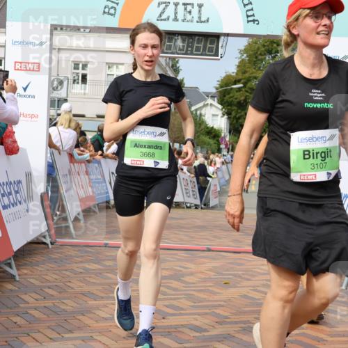 31.08.2025 - 21. Blankeneser Heldenlauf Strokosch-Dieckow http://msf.ph/oto/8651992 31.08.2025 11:11:46 Ziel 3374, 3731, 3668, 3129, 3138, 3552, 3107 meine-sportfotos.de