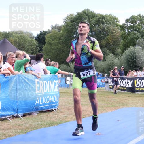 31.08.2025 - Elbe Triathlon Hamburg Strokosch-Dieckow http://msf.ph/oto/8651996 31.08.2025 11:02:24 Ziel 527 meine-sportfotos.de