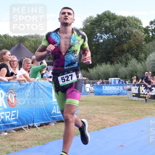 31.08.2025 - Elbe Triathlon Hamburg Strokosch-Dieckow http://msf.ph/oto/8651999 31.08.2025 11:02:24 Ziel 527 meine-sportfotos.de