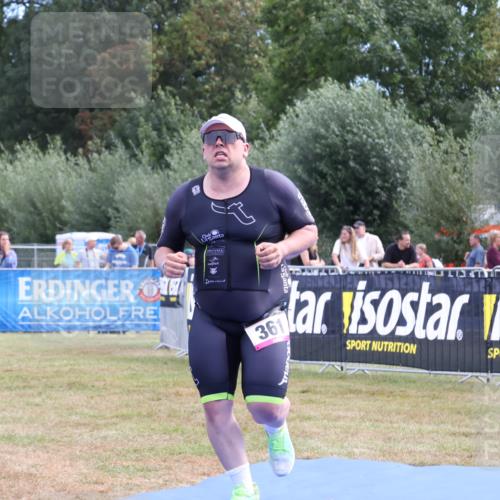 31.08.2025 - Elbe Triathlon Hamburg Strokosch-Dieckow http://msf.ph/oto/8652019 31.08.2025 11:03:26 Ziel 361 meine-sportfotos.de