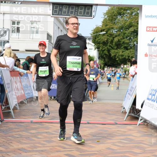 31.08.2025 - 21. Blankeneser Heldenlauf Strokosch-Dieckow http://msf.ph/oto/8652020 31.08.2025 11:11:43 Ziel 3374, 3731, 3668, 3129, 3138, 3552, 3107, 3684 meine-sportfotos.de