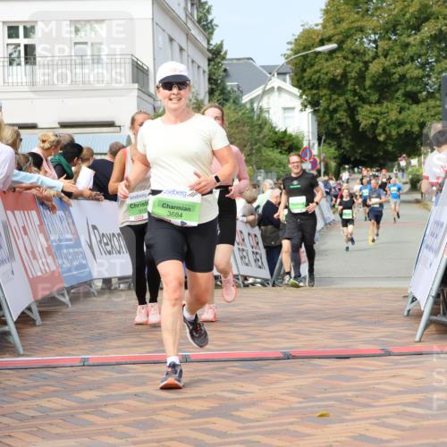 31.08.2025 - 21. Blankeneser Heldenlauf Strokosch-Dieckow http://msf.ph/oto/8652031 31.08.2025 11:11:38 Ziel 3563, 3129, 3138, 3552, 3684 meine-sportfotos.de