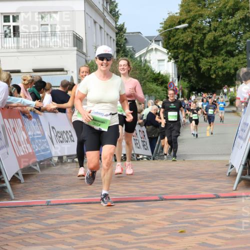 31.08.2025 - 21. Blankeneser Heldenlauf Strokosch-Dieckow http://msf.ph/oto/8652045 31.08.2025 11:11:37 Ziel 3563, 3129, 3138, 3684, 3663 meine-sportfotos.de