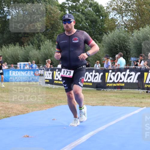 31.08.2025 - Elbe Triathlon Hamburg Strokosch-Dieckow http://msf.ph/oto/8652064 31.08.2025 11:04:21 Ziel 173, 285 meine-sportfotos.de