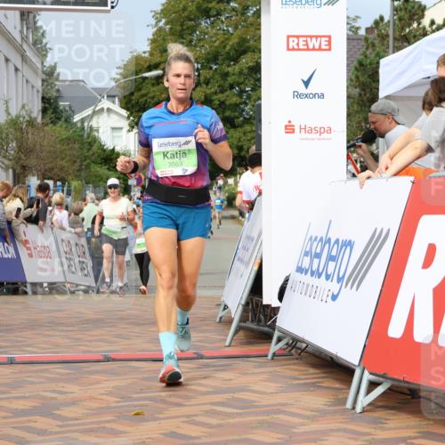 31.08.2025 - 21. Blankeneser Heldenlauf Strokosch-Dieckow http://msf.ph/oto/8652065 31.08.2025 11:11:34 Ziel 3563, 3129, 3138, 3684, 3663 meine-sportfotos.de