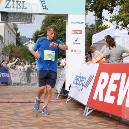 31.08.2025 - 21. Blankeneser Heldenlauf Strokosch-Dieckow http://msf.ph/oto/8652074 31.08.2025 11:11:30 Ziel 3563, 3199, 3663 meine-sportfotos.de