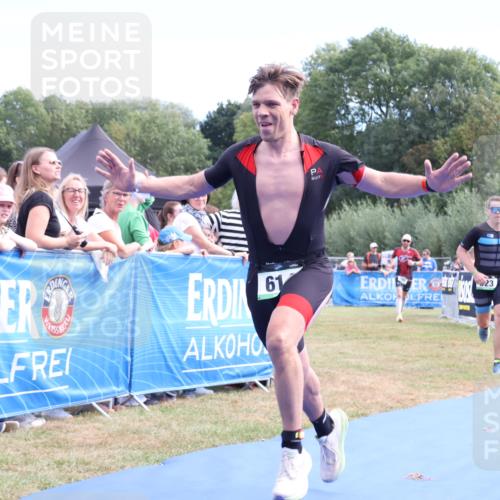 31.08.2025 - Elbe Triathlon Hamburg Strokosch-Dieckow http://msf.ph/oto/8652076 31.08.2025 11:05:02 Ziel 523, 614, 695 meine-sportfotos.de