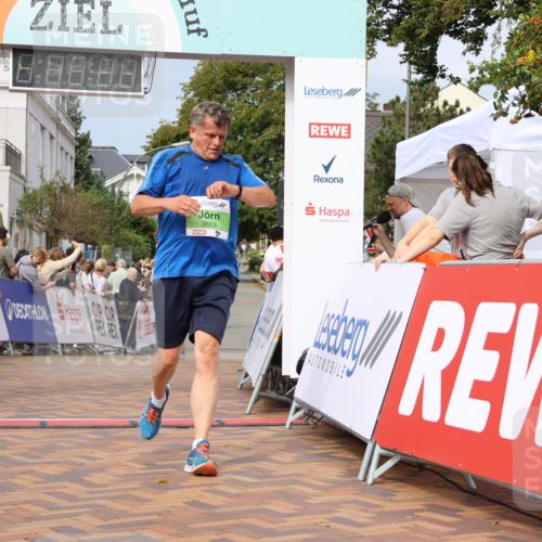 31.08.2025 - 21. Blankeneser Heldenlauf Strokosch-Dieckow http://msf.ph/oto/8652082 31.08.2025 11:11:30 Ziel 3563, 3199, 3663 meine-sportfotos.de