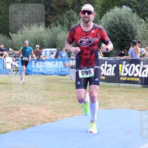31.08.2025 - Elbe Triathlon Hamburg Strokosch-Dieckow http://msf.ph/oto/8652094 31.08.2025 11:05:07 Ziel 410, 523, 658, 695 meine-sportfotos.de