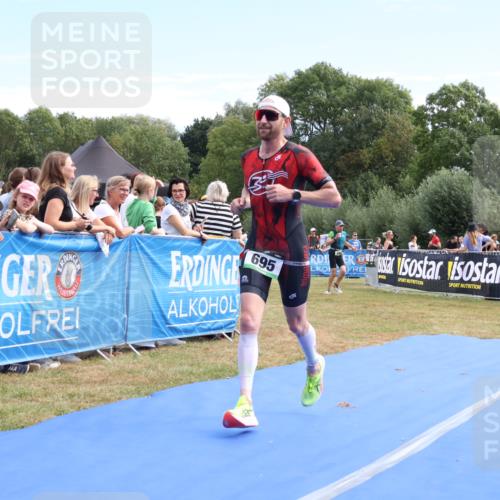 31.08.2025 - Elbe Triathlon Hamburg Strokosch-Dieckow http://msf.ph/oto/8652096 31.08.2025 11:05:08 Ziel 410, 523, 658, 695 meine-sportfotos.de