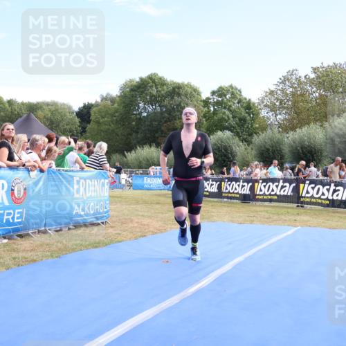 31.08.2025 - Elbe Triathlon Hamburg Strokosch-Dieckow http://msf.ph/oto/8652141 31.08.2025 11:06:29 Ziel 291, 453 meine-sportfotos.de