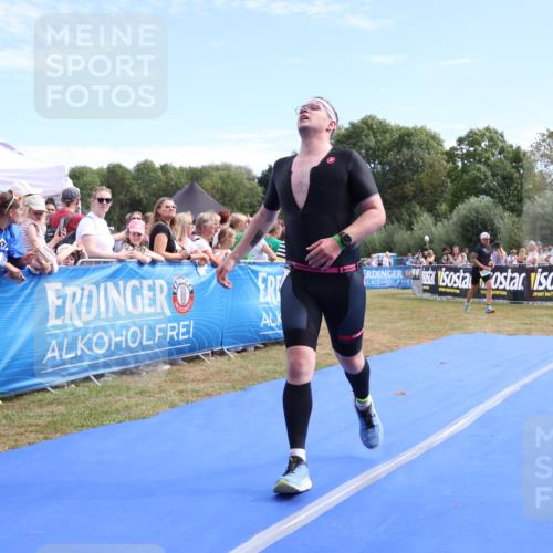 31.08.2025 - Elbe Triathlon Hamburg Strokosch-Dieckow http://msf.ph/oto/8652144 31.08.2025 11:06:30 Ziel 291, 453 meine-sportfotos.de