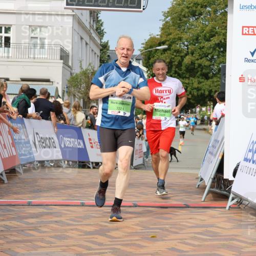 31.08.2025 - 21. Blankeneser Heldenlauf Strokosch-Dieckow http://msf.ph/oto/8652146 31.08.2025 11:11:05 Ziel 3324, 3509 meine-sportfotos.de