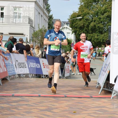 31.08.2025 - 21. Blankeneser Heldenlauf Strokosch-Dieckow http://msf.ph/oto/8652161 31.08.2025 11:11:04 Ziel 3324, 3509 meine-sportfotos.de