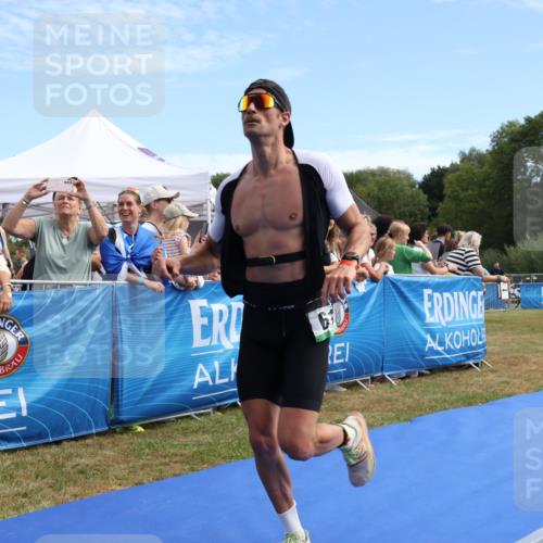 31.08.2025 - Elbe Triathlon Hamburg Strokosch-Dieckow http://msf.ph/oto/8652186 31.08.2025 11:07:14 Ziel 256, 286, 414, 547, 611 meine-sportfotos.de