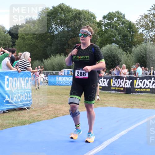 31.08.2025 - Elbe Triathlon Hamburg Strokosch-Dieckow http://msf.ph/oto/8652187 31.08.2025 11:07:19 Ziel 286, 547 meine-sportfotos.de