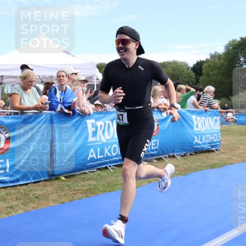 31.08.2025 - Elbe Triathlon Hamburg Strokosch-Dieckow http://msf.ph/oto/8652195 31.08.2025 11:07:21 Ziel 286, 547 meine-sportfotos.de