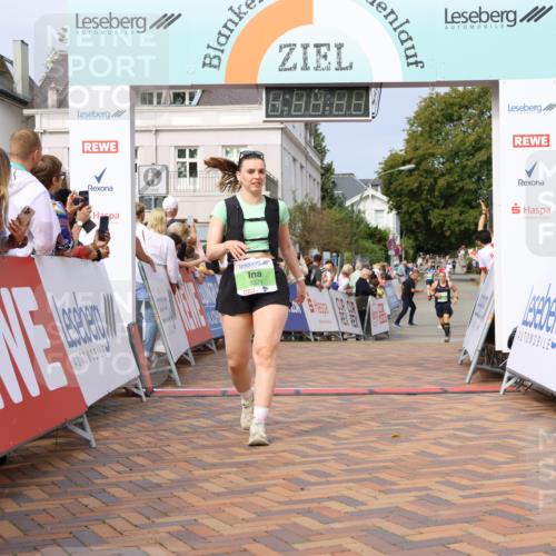 31.08.2025 - 21. Blankeneser Heldenlauf Strokosch-Dieckow http://msf.ph/oto/8652196 31.08.2025 11:10:50 Ziel 3321, 3618 meine-sportfotos.de