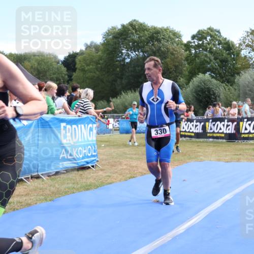 31.08.2025 - Elbe Triathlon Hamburg Strokosch-Dieckow http://msf.ph/oto/8652224 31.08.2025 11:08:14 Ziel 288, 330, 651, 680 meine-sportfotos.de