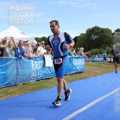31.08.2025 - Elbe Triathlon Hamburg Strokosch-Dieckow http://msf.ph/oto/8652227 31.08.2025 11:08:15 Ziel 288, 330, 651, 680 meine-sportfotos.de