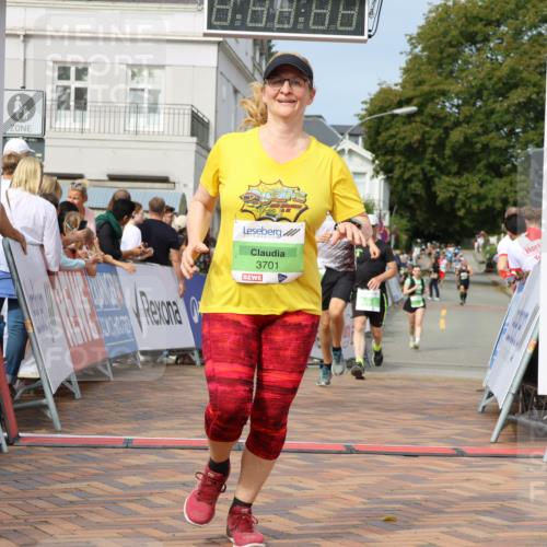 31.08.2025 - 21. Blankeneser Heldenlauf Strokosch-Dieckow http://msf.ph/oto/8652228 31.08.2025 11:10:39 Ziel 3701, 3592, 3420, 3515, 3281, 3455, 3618 meine-sportfotos.de