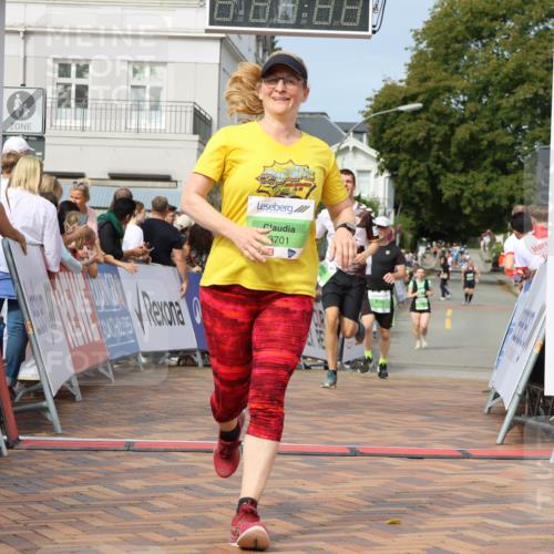 31.08.2025 - 21. Blankeneser Heldenlauf Strokosch-Dieckow http://msf.ph/oto/8652234 31.08.2025 11:10:39 Ziel 3701, 3592, 3420, 3515, 3281, 3455, 3618 meine-sportfotos.de