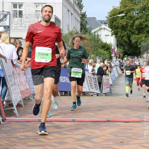 31.08.2025 - 21. Blankeneser Heldenlauf Strokosch-Dieckow http://msf.ph/oto/8652260 31.08.2025 11:10:31 Ziel 3465, 3349, 3515, 3281, 3455 meine-sportfotos.de