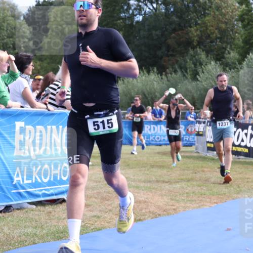 31.08.2025 - Elbe Triathlon Hamburg Strokosch-Dieckow http://msf.ph/oto/8652261 31.08.2025 11:08:48 Ziel 289, 493, 515 meine-sportfotos.de