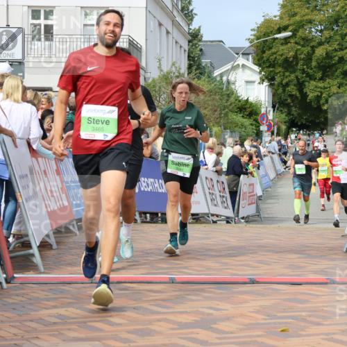 31.08.2025 - 21. Blankeneser Heldenlauf Strokosch-Dieckow http://msf.ph/oto/8652262 31.08.2025 11:10:31 Ziel 3465, 3349, 3515, 3281, 3455 meine-sportfotos.de