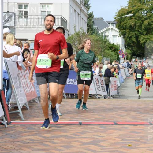 31.08.2025 - 21. Blankeneser Heldenlauf Strokosch-Dieckow http://msf.ph/oto/8652272 31.08.2025 11:10:31 Ziel 3465, 3349, 3515, 3281, 3455 meine-sportfotos.de