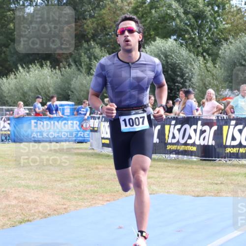 31.08.2025 - Elbe Triathlon Hamburg Strokosch-Dieckow http://msf.ph/oto/8652278 31.08.2025 11:09:15 Ziel 394, 531, 1007 meine-sportfotos.de