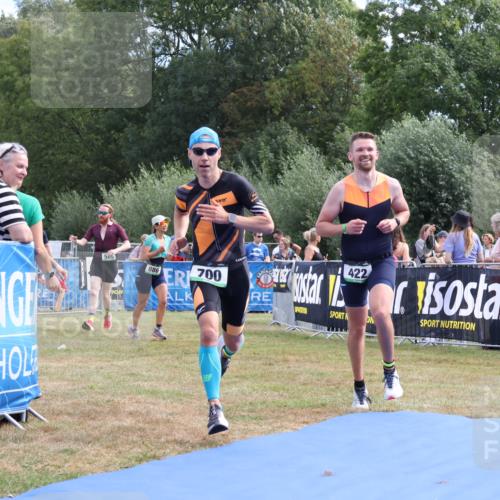 31.08.2025 - Elbe Triathlon Hamburg Strokosch-Dieckow http://msf.ph/oto/8652302 31.08.2025 11:09:43 Ziel 422, 700 meine-sportfotos.de