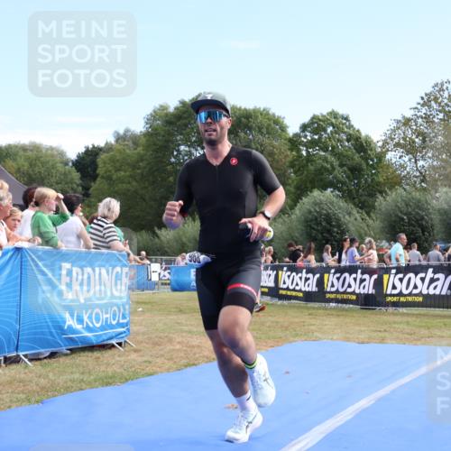 31.08.2025 - Elbe Triathlon Hamburg Strokosch-Dieckow http://msf.ph/oto/8652314 31.08.2025 11:10:20 Ziel 528, 968 meine-sportfotos.de