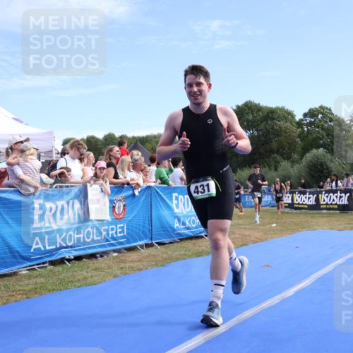 31.08.2025 - Elbe Triathlon Hamburg Strokosch-Dieckow http://msf.ph/oto/8652332 31.08.2025 11:10:33 Ziel 431, 469, 528, 1067, 1081, 1149 meine-sportfotos.de