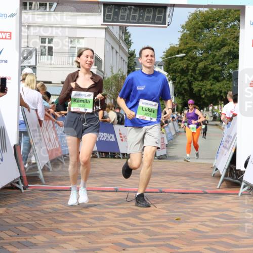 31.08.2025 - 21. Blankeneser Heldenlauf Strokosch-Dieckow http://msf.ph/oto/8652336 31.08.2025 11:10:15 Ziel 3148, 3222, 3221, 3139, 3386, 3137, 3013, 3249, 3485 meine-sportfotos.de