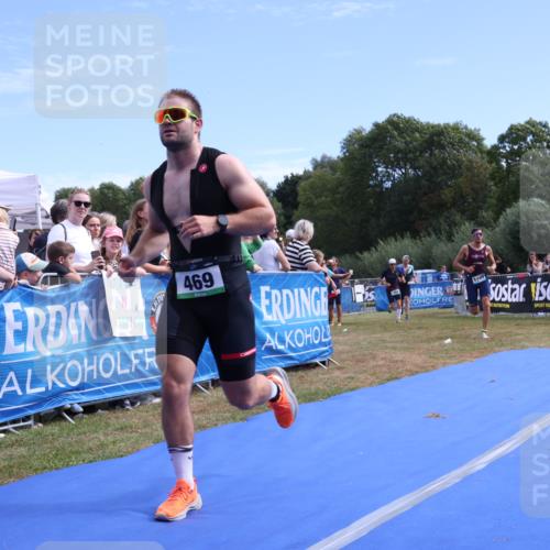 31.08.2025 - Elbe Triathlon Hamburg Strokosch-Dieckow http://msf.ph/oto/8652348 31.08.2025 11:10:39 Ziel 469, 534, 1081, 1149 meine-sportfotos.de