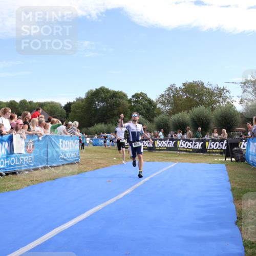 31.08.2025 - Elbe Triathlon Hamburg Strokosch-Dieckow http://msf.ph/oto/8652372 31.08.2025 11:10:53 Ziel 407, 455, 659, 1023 meine-sportfotos.de