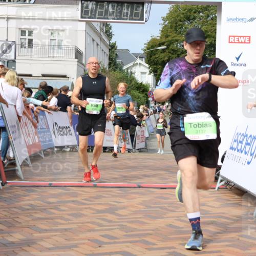 31.08.2025 - 21. Blankeneser Heldenlauf Strokosch-Dieckow http://msf.ph/oto/8652383 31.08.2025 11:10:09 Ziel 3148, 3729, 3139, 3386, 3137, 3013, 3725 meine-sportfotos.de