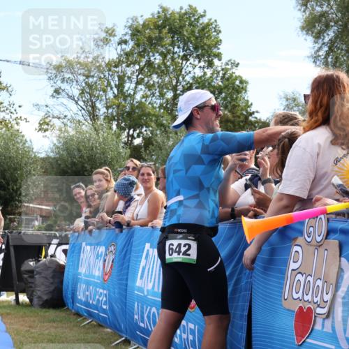 31.08.2025 - Elbe Triathlon Hamburg Strokosch-Dieckow http://msf.ph/oto/8652407 31.08.2025 11:11:18 Ziel 642, 753, 1005 meine-sportfotos.de