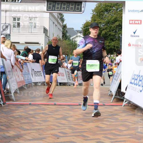 31.08.2025 - 21. Blankeneser Heldenlauf Strokosch-Dieckow http://msf.ph/oto/8652409 31.08.2025 11:10:09 Ziel 3148, 3729, 3139, 3386, 3137, 3013, 3725 meine-sportfotos.de