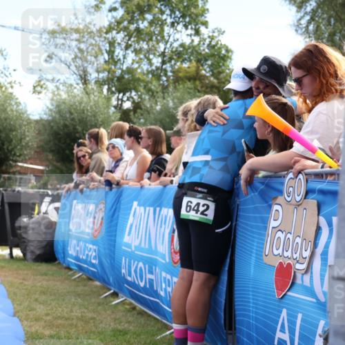 31.08.2025 - Elbe Triathlon Hamburg Strokosch-Dieckow http://msf.ph/oto/8652412 31.08.2025 11:11:20 Ziel 642, 1005 meine-sportfotos.de